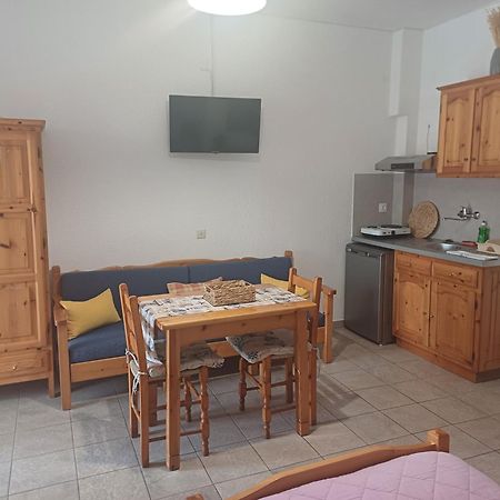 Nikolaos Studios Apartments Σκόπελος Εξωτερικό φωτογραφία