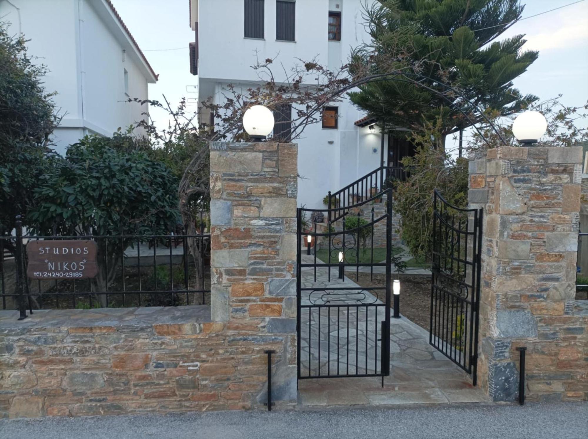Nikolaos Studios Apartments Σκόπελος Εξωτερικό φωτογραφία